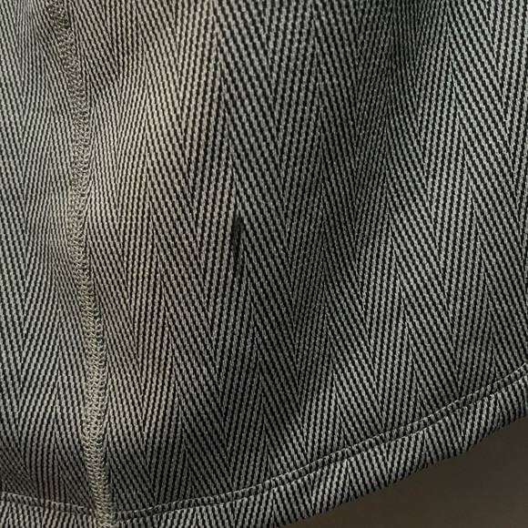 Nike Long-Sleeve Half-Zip Top — Size XS - Picture 6 of 6